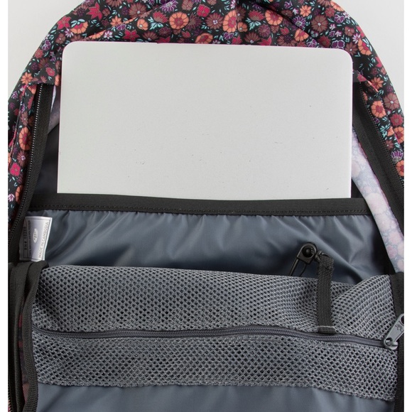 ADIDAS BACKPACK 💋NWOT - Picture 3 of 8